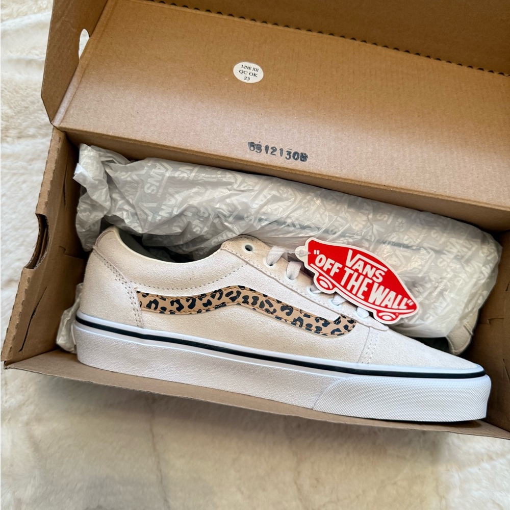 Vans White and Brown Cheetah Stripe Shoes